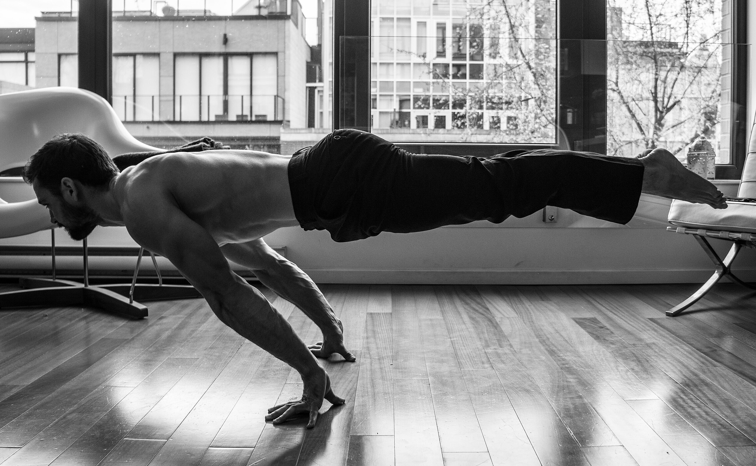 Calisthenics: The Research-Backed Way to Get Stronger, Fitter, and More Functional